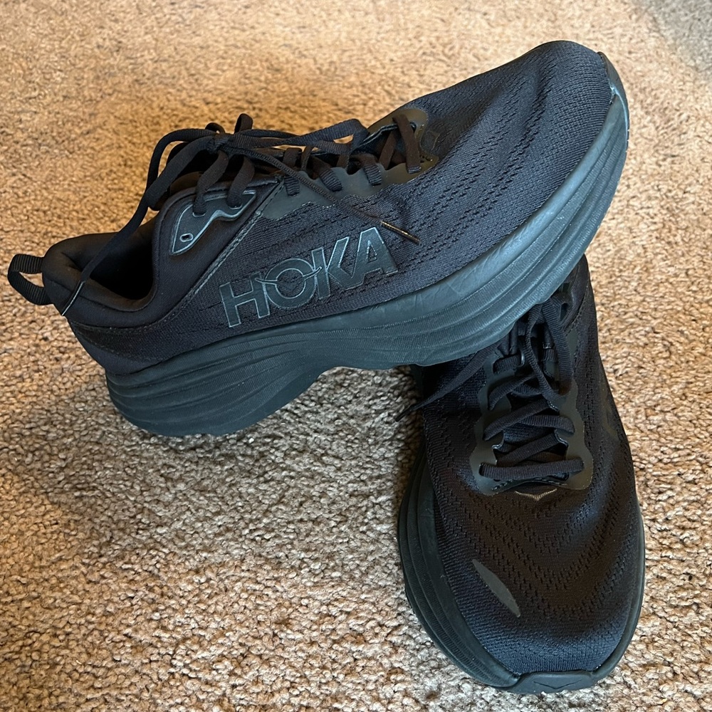 Hoka one one bondi 8 mens size 10 (2e)! New without tags or box!!